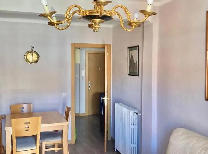 Doble En De 3 ベッド・アンド・ブレックファスト 3*